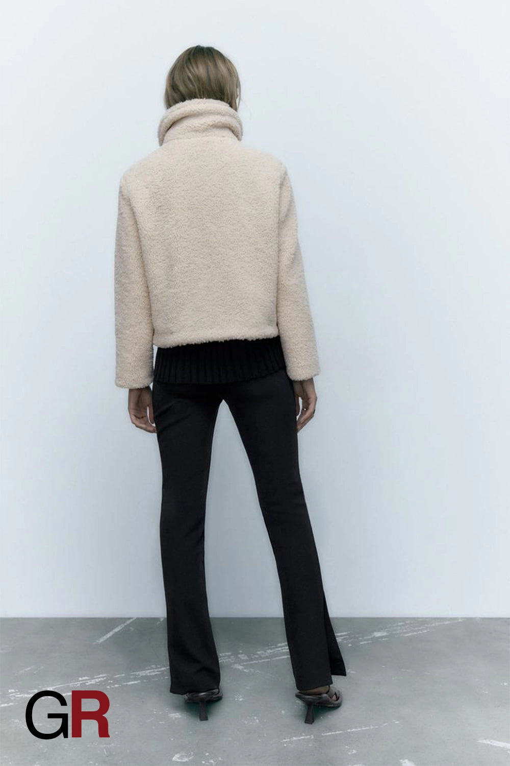 Chic All-Match Fleece Short Jacket - GlamoROZ