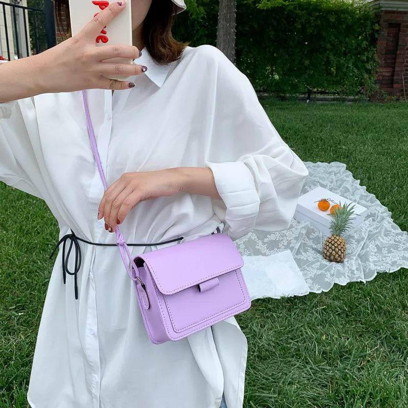 VintageVogue Chain Square Bag - GlamoROZ
