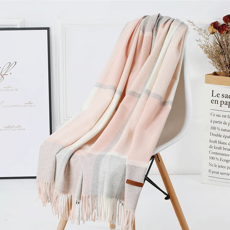Luxe Wool Plaid Scarf - GlamoROZ