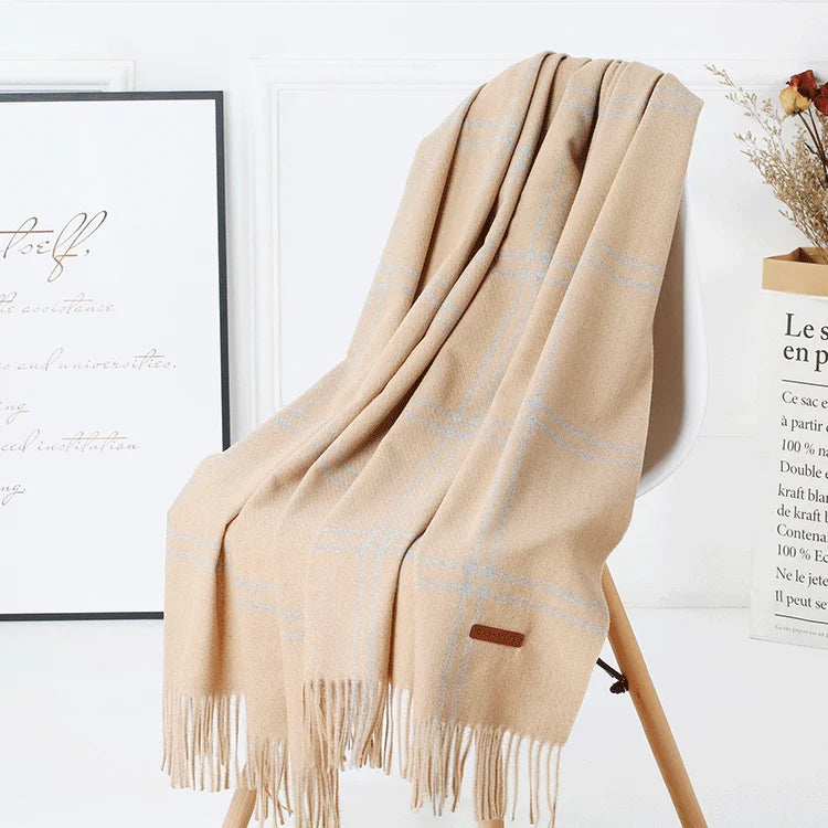 Luxe Wool Plaid Scarf - GlamoROZ