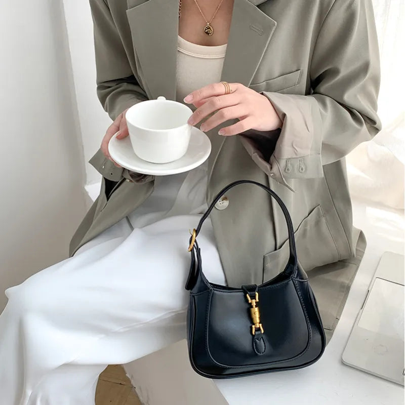 Petite Urban Nomad HandBag - GlamoROZ