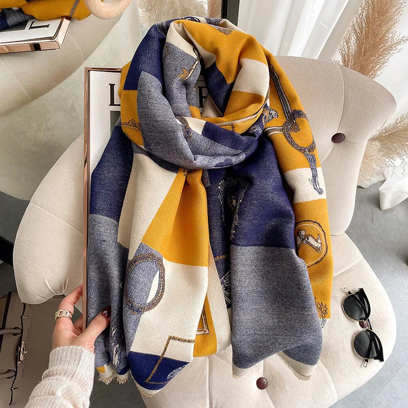 Cashmere Sweet Tassel Shawl - GlamoROZ