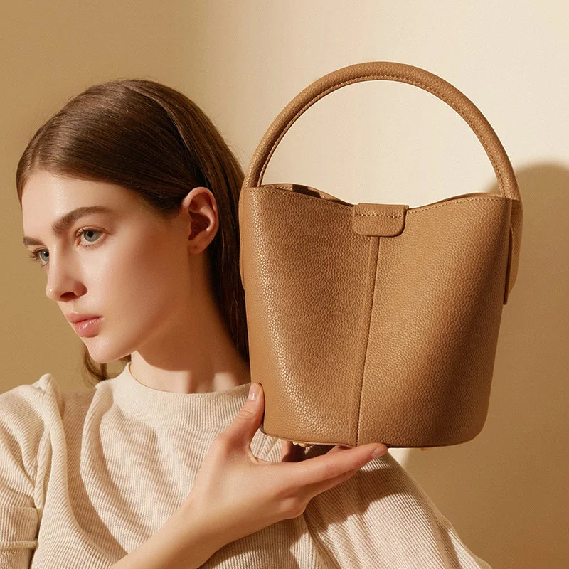 LuxeLeather Elysian Bucket Bag - GlamoROZ