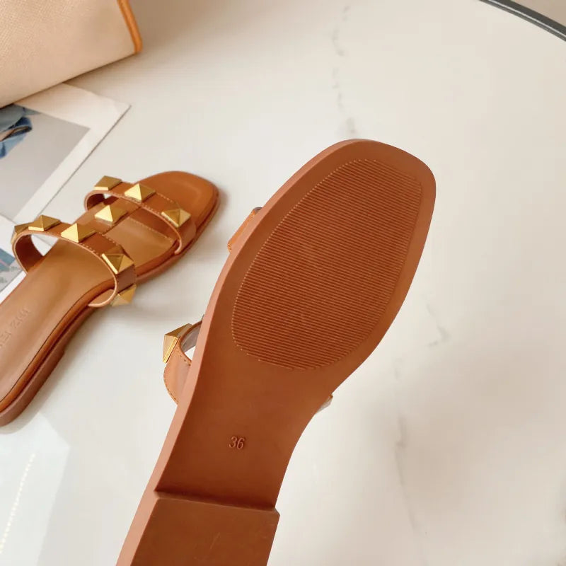 Starlet Rivet Beach Flats - GlamoROZ