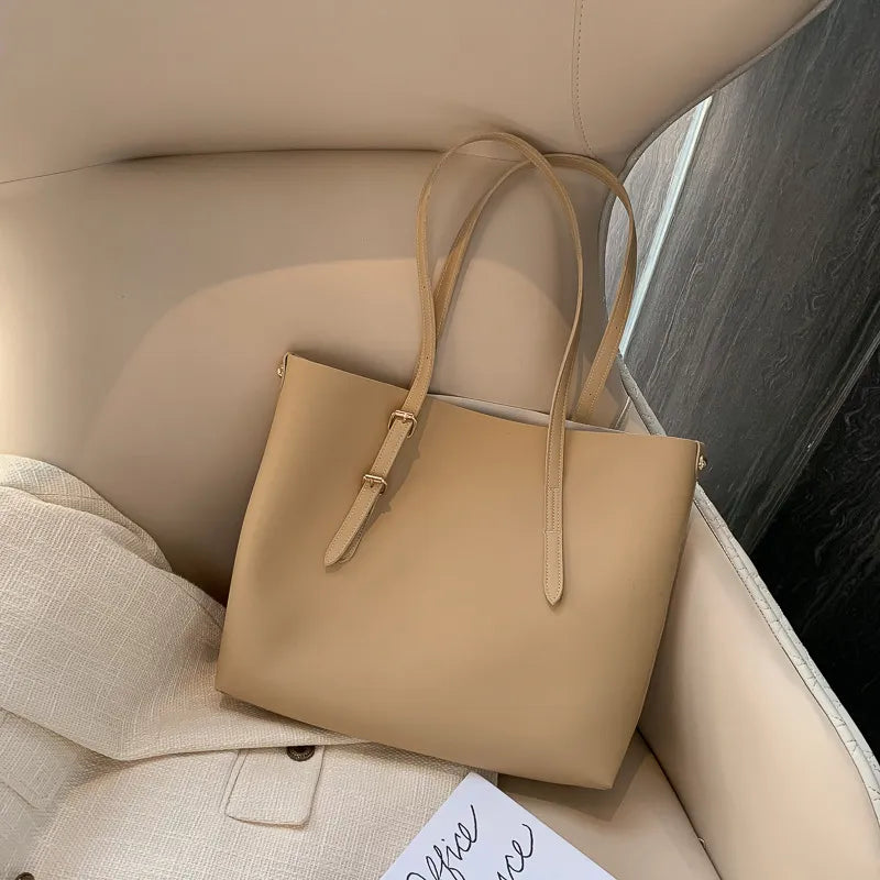 Elegant Essence Grand Tote - GlamoROZ