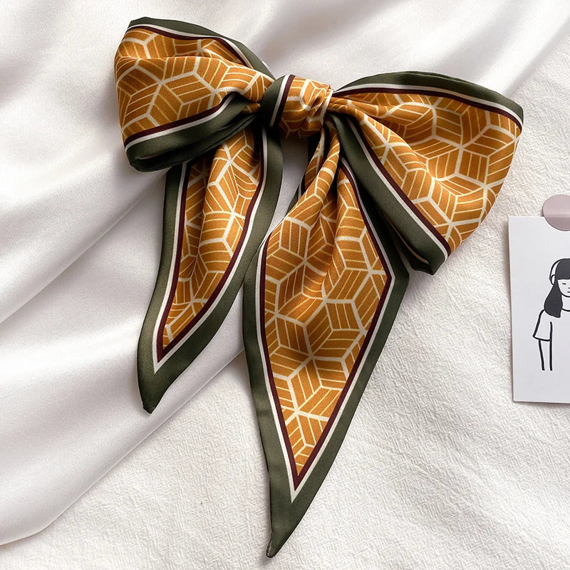 Exquisite Silk Scarf - GlamoROZ