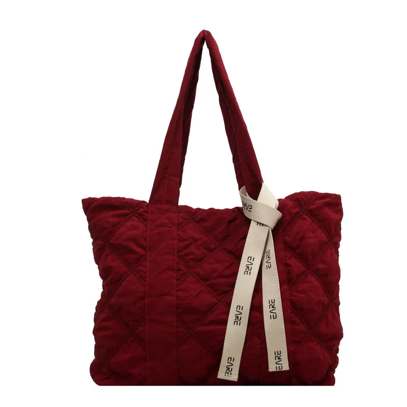 Arctic Chic Rhombus Tote - GlamoROZ