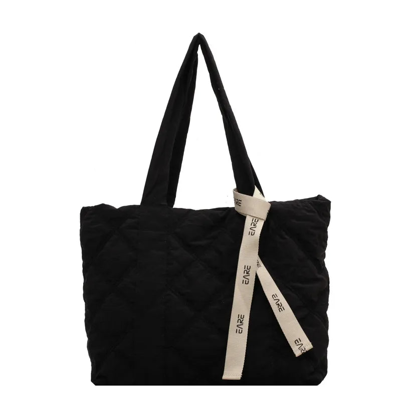 Arctic Chic Rhombus Tote - GlamoROZ