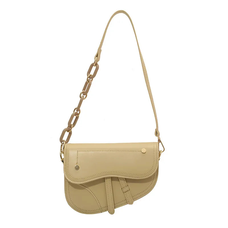 LuxeRider Saddle Chic Bag - GlamoROZ