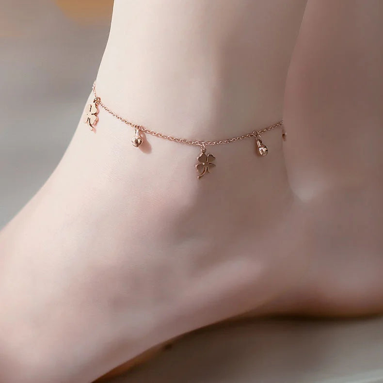 Ancient-Inspired Clover Bell Anklet - GlamoROZ