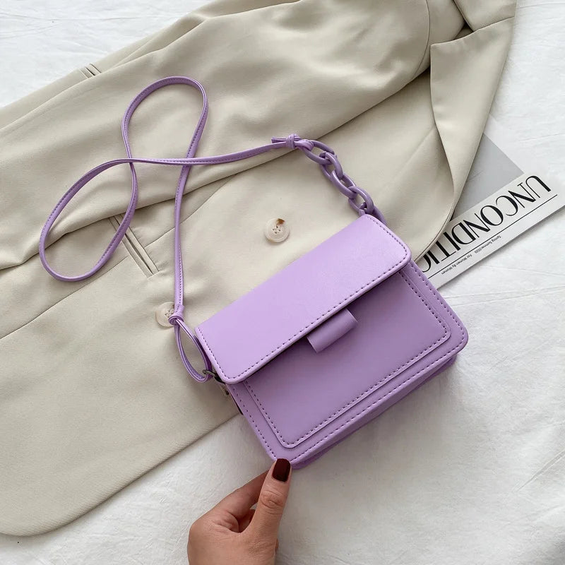 VintageVogue Chain Square Bag - GlamoROZ