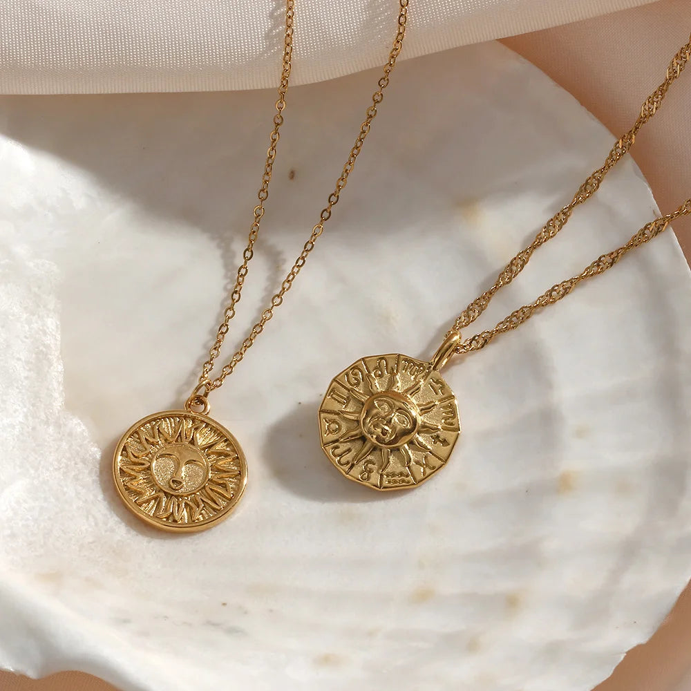 Golden Sunbeam Necklace - GlamoROZ
