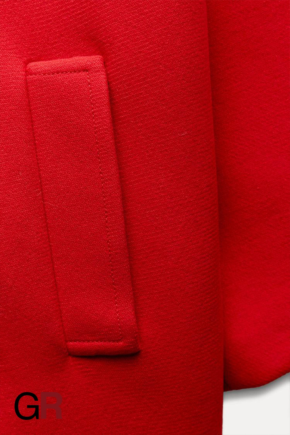 Graceful Red Lapel Single-Breasted Wool Coat - GlamoROZ