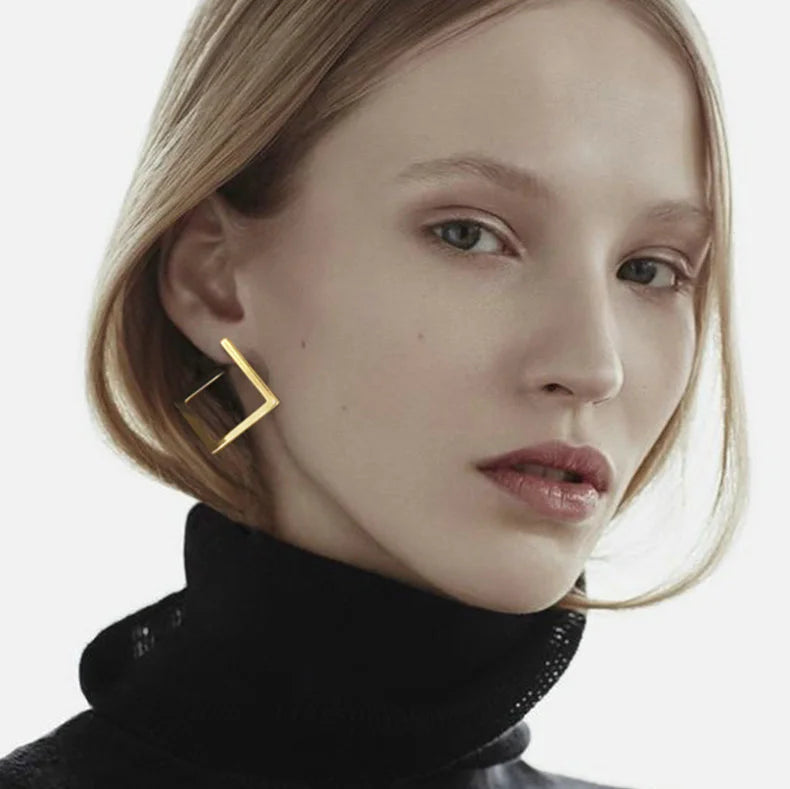 Chic Irregular Square Earrings - GlamoROZ