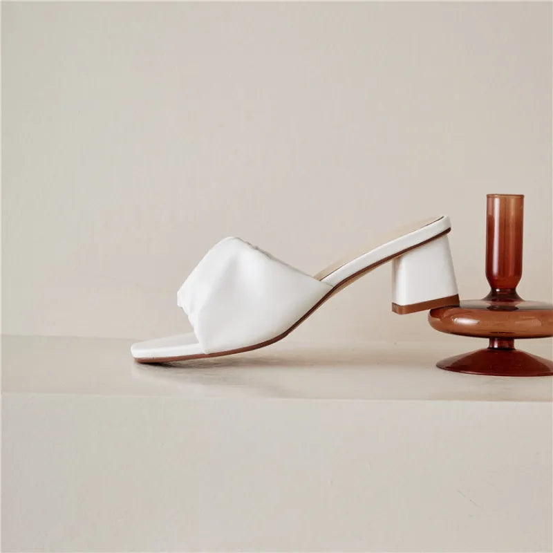 ChicStride Mid-Heel Sandals - GlamoROZ