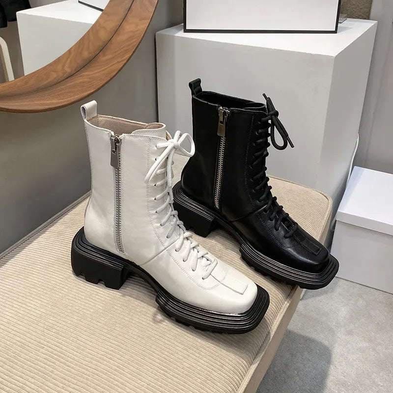 Chic Retro Short Boots with French Flair - GlamoROZ