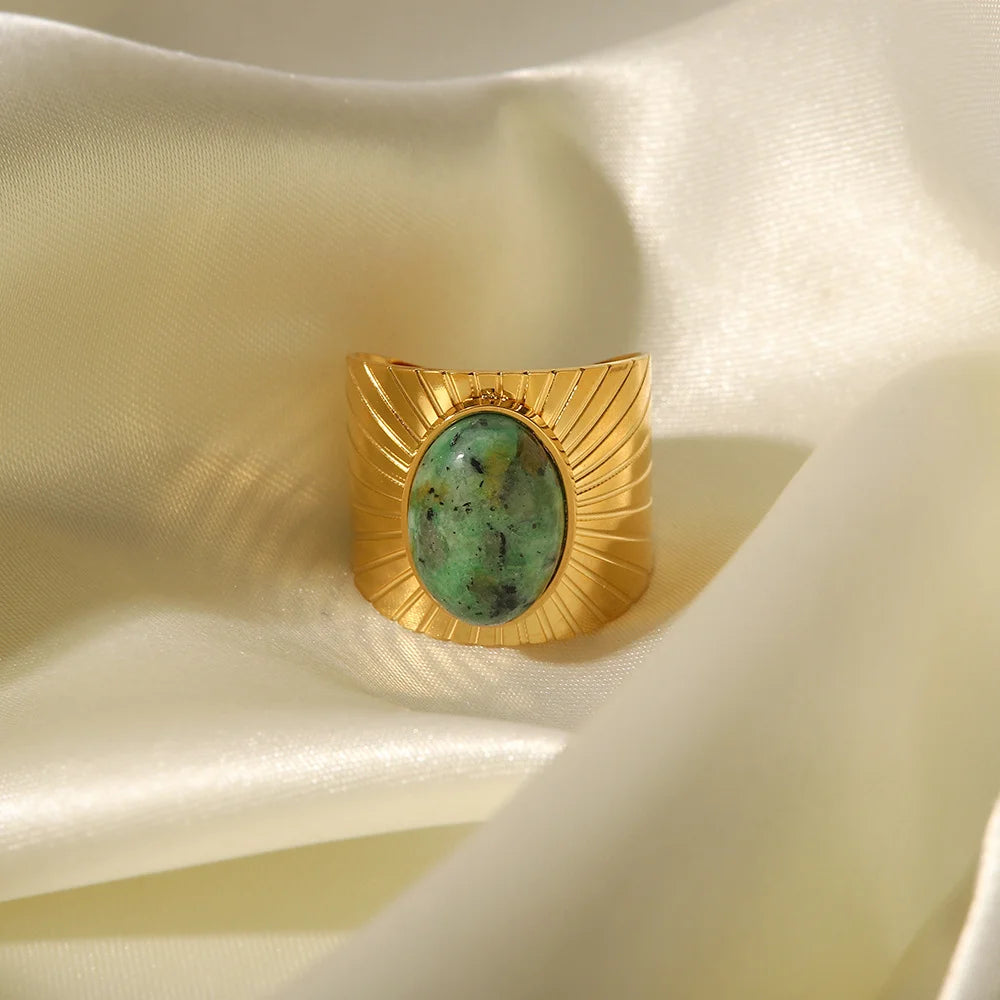 Ethnic Elegance Oval Turquoise Ring - GlamoROZ