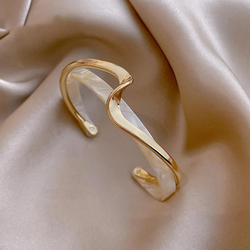 Opulent White Cristal Bracelet - GlamoROZ