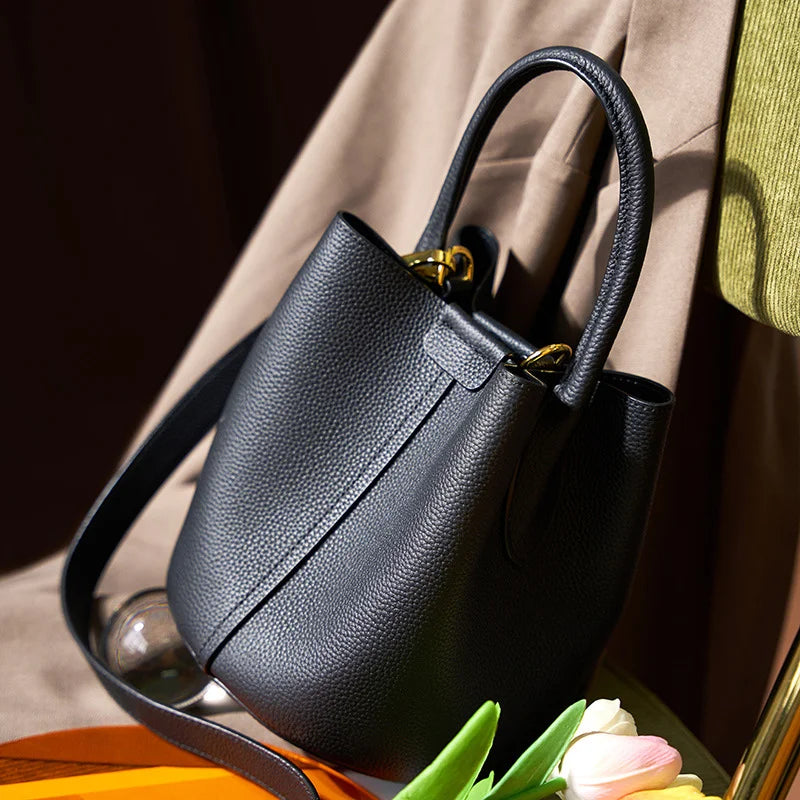 LuxeLeather Elysian Bucket Bag - GlamoROZ