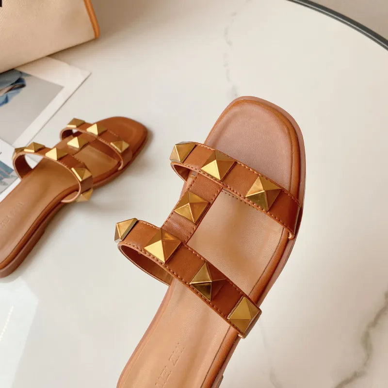 Starlet Rivet Beach Flats - GlamoROZ