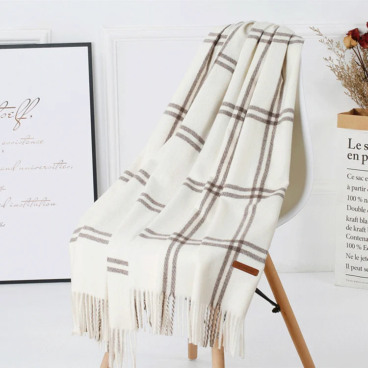 Luxe Wool Plaid Scarf - GlamoROZ