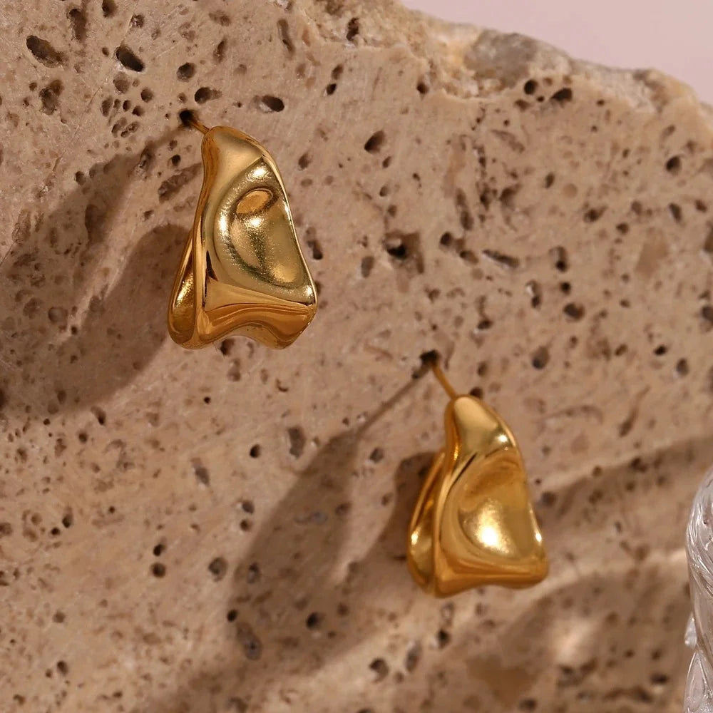 Golden Horizon Creole Earrings - GlamoROZ