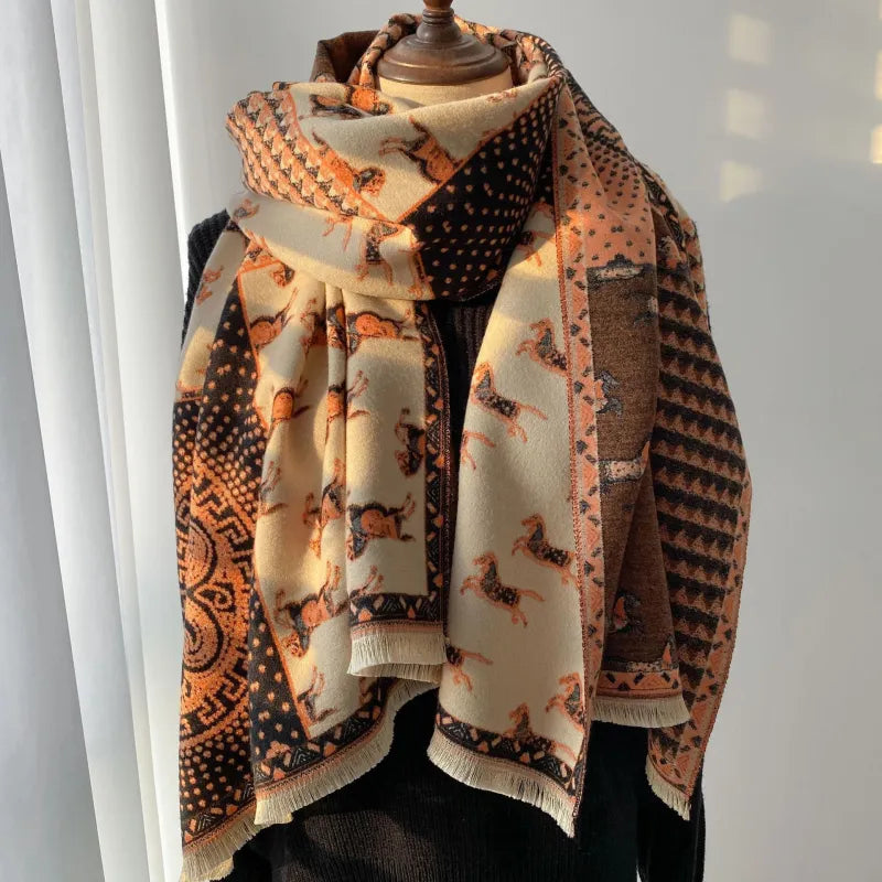 Vintage Charm Winter Scarf - GlamoROZ