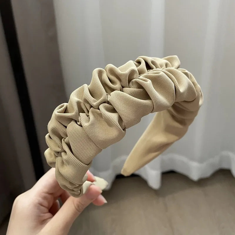 Regal Pleat Couture Headband - GlamoROZ