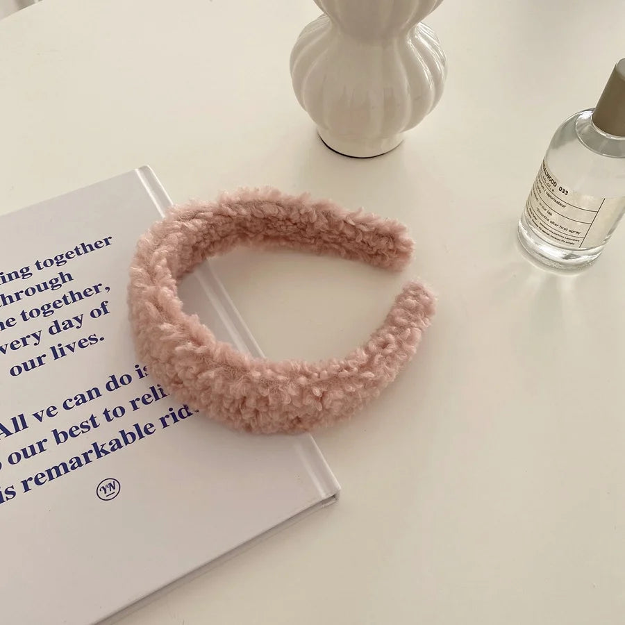 Luxe Lambswool Elegance Headband - GlamoROZ