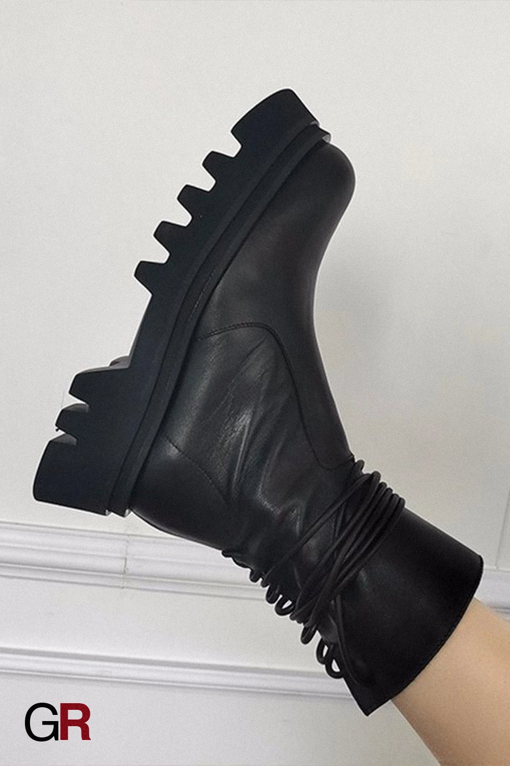 Retro side zip ankle boots