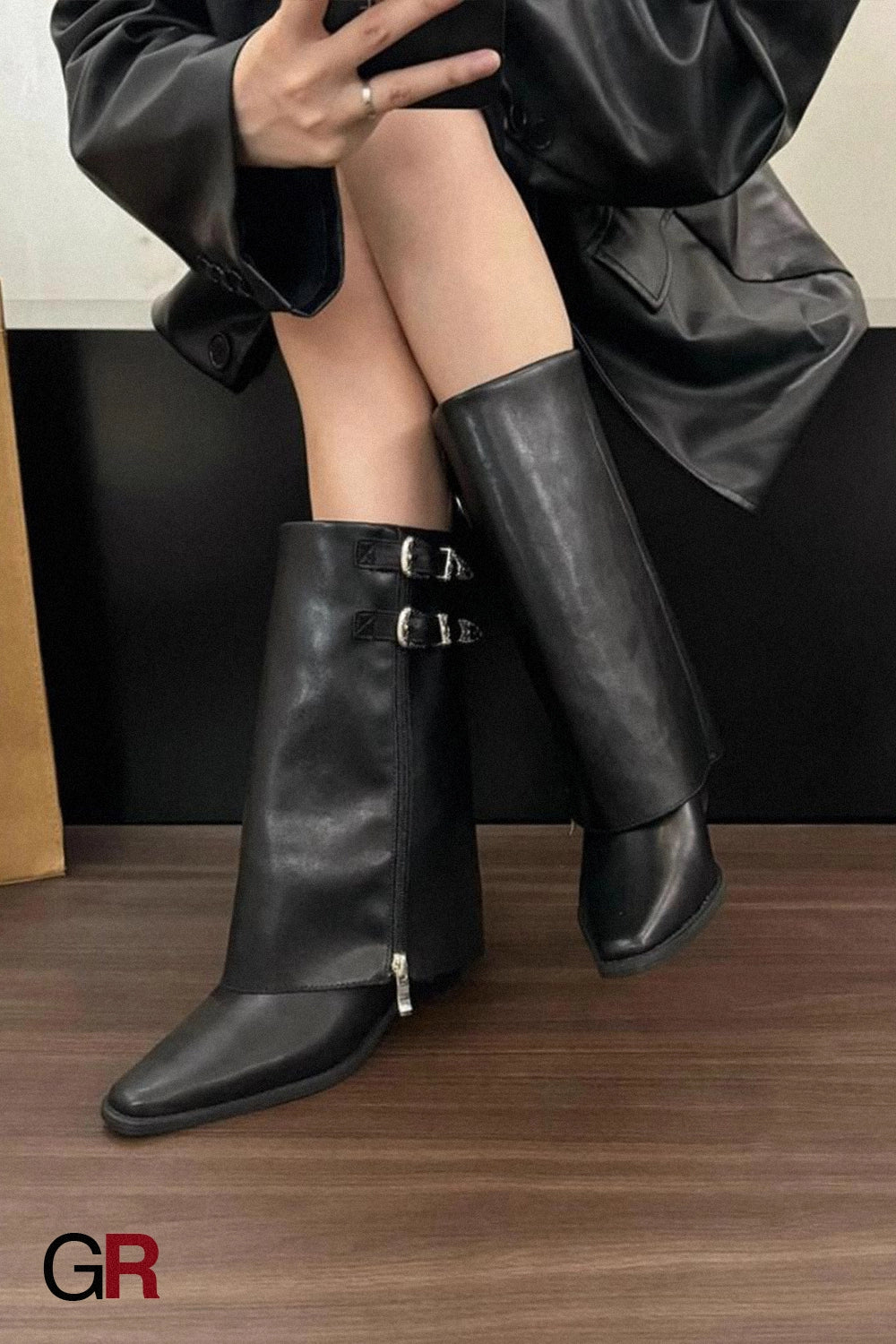 Pointed Female Fashion Personality Martin Boots
