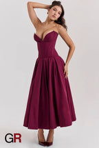 Chic Allure Strapless Bodycon Red Dress - GlamoROZ