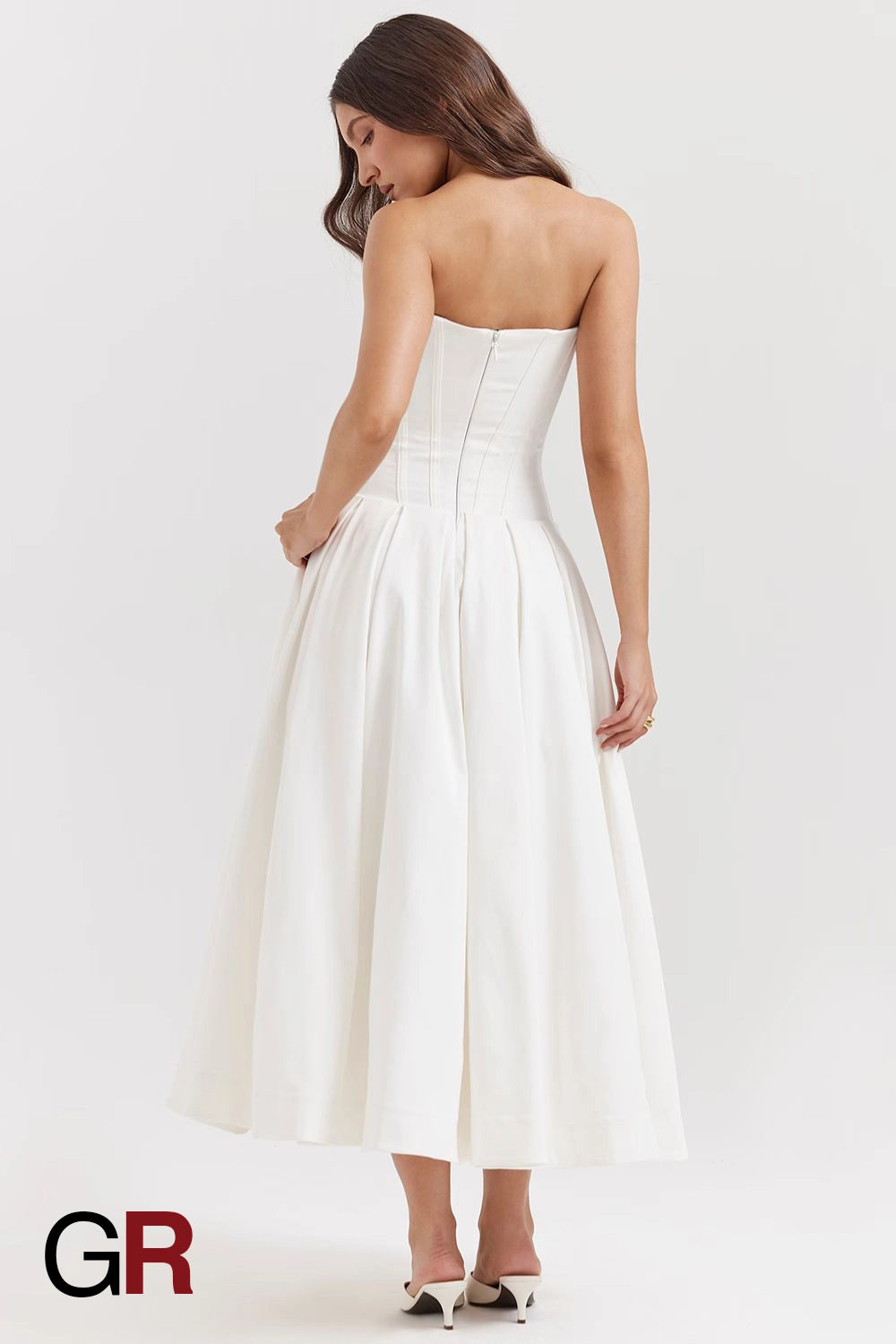 Chic Allure Strapless Bodycon White Dress - GlamoROZ