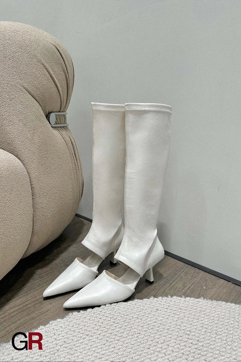 Fashion Personality Pointed-toe Hollowed Women's Boots