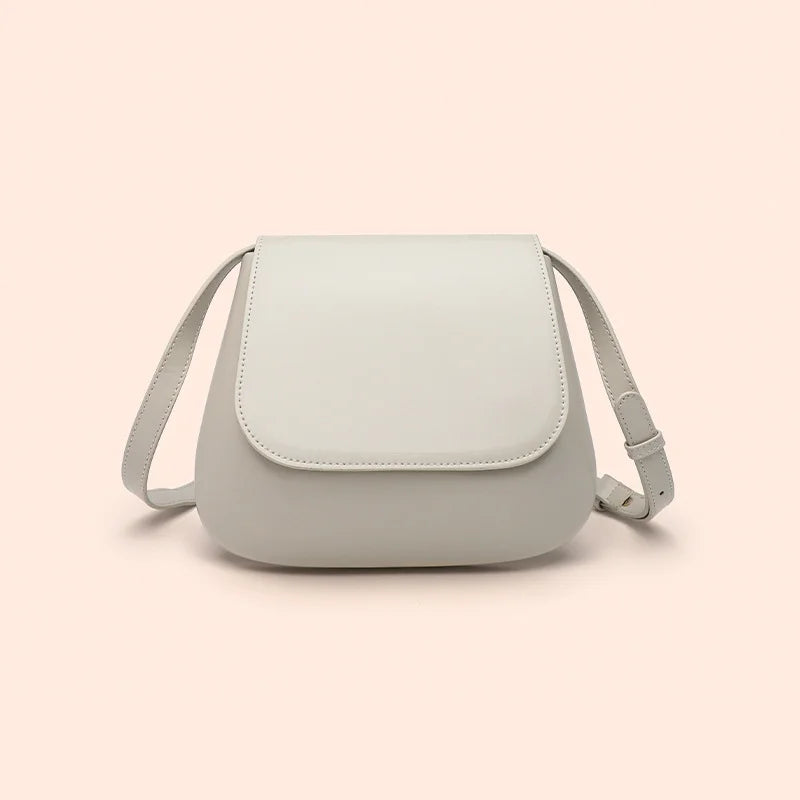 Retro Saddle Leather Crossbody - GlamoROZ