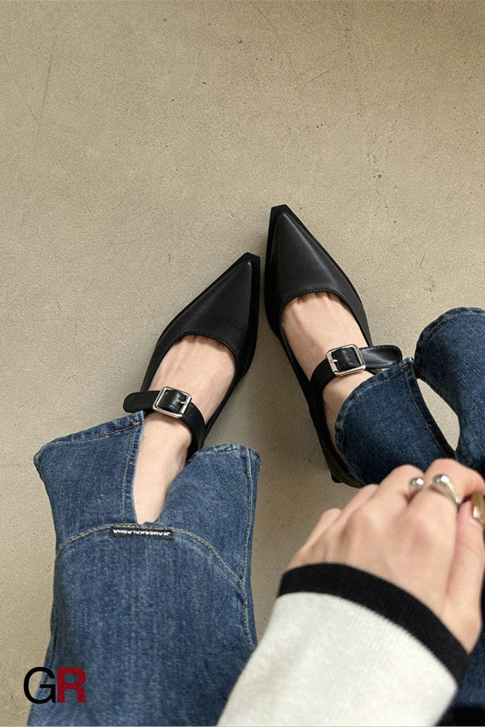 Women's Fashion Pointed Toe Classic Style Mary Jane Shoes