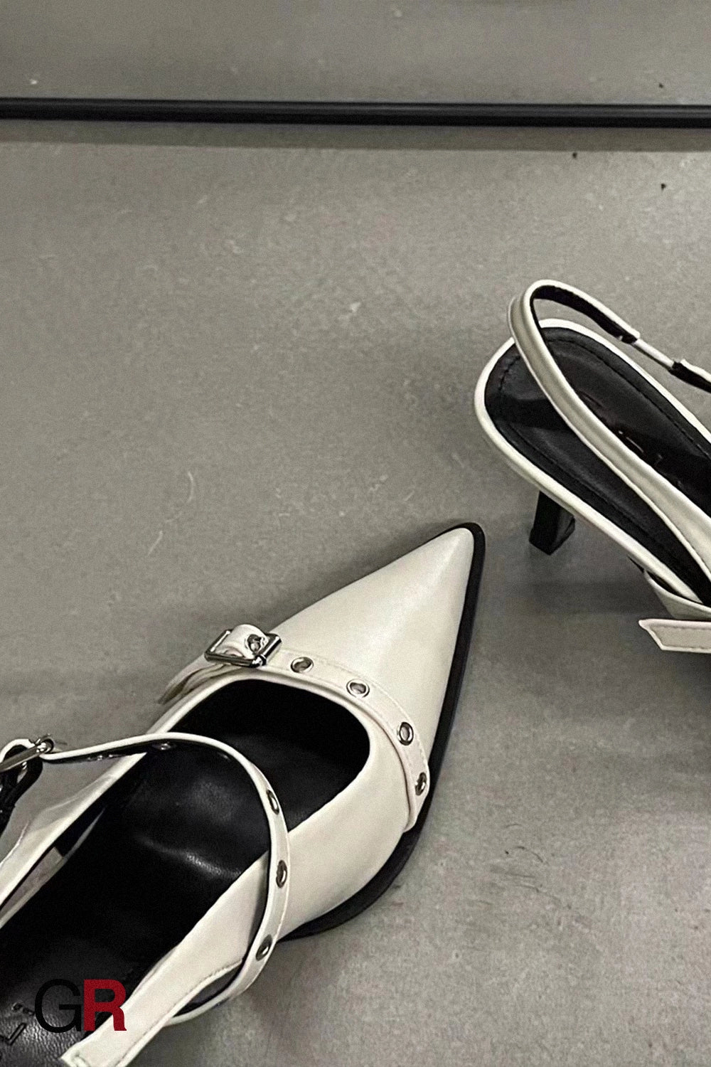 Thick Heel Ankle-strap Pointed Toe Chunky Heel Mary Jane Shoes