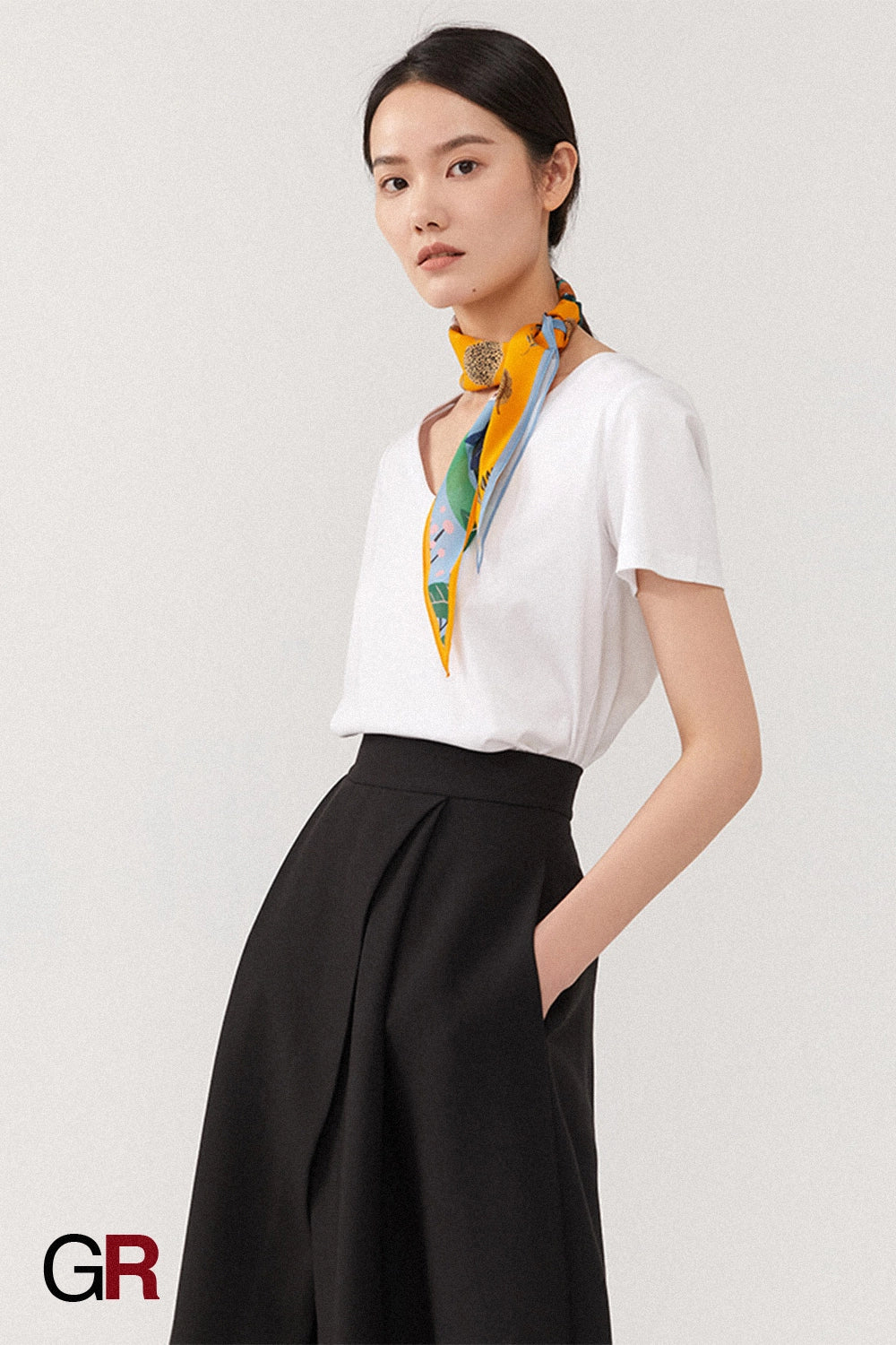 High-density silk scarf