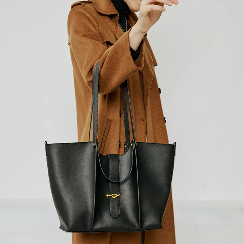LuxeLeather Majesty HandBag - GlamoROZ