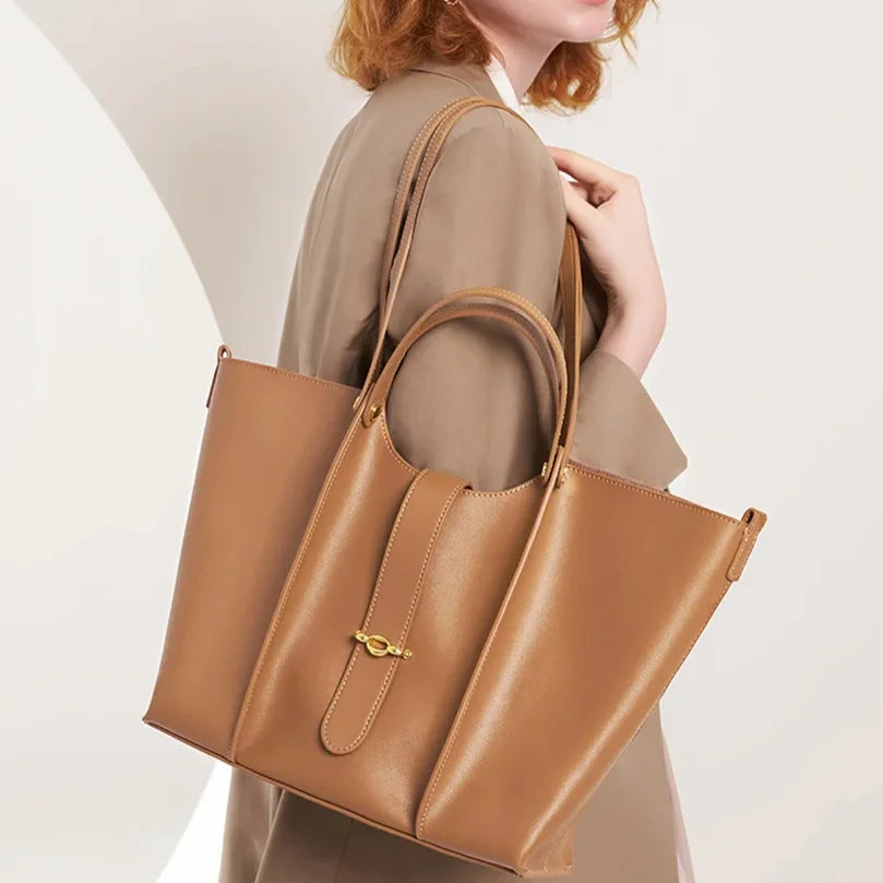 LuxeLeather Majesty HandBag - GlamoROZ