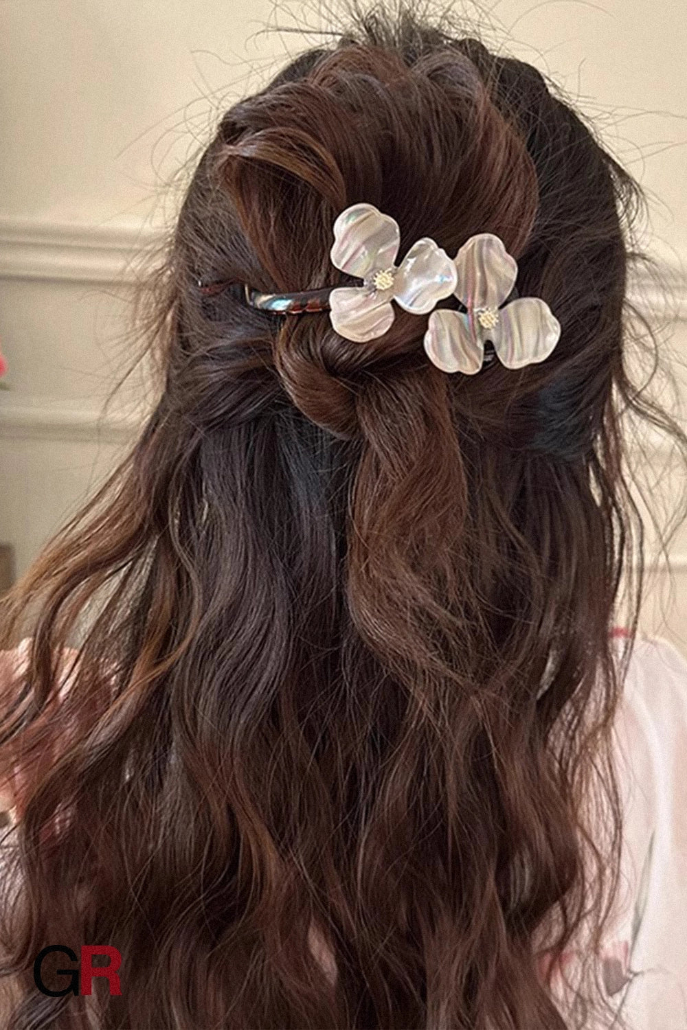 Retro Flower Back Head Updo Bobby Pin
