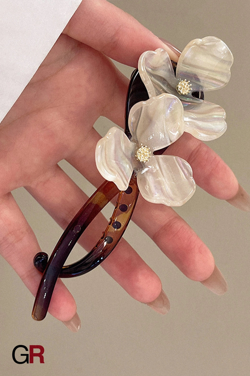 Retro Flower Back Head Updo Bobby Pin
