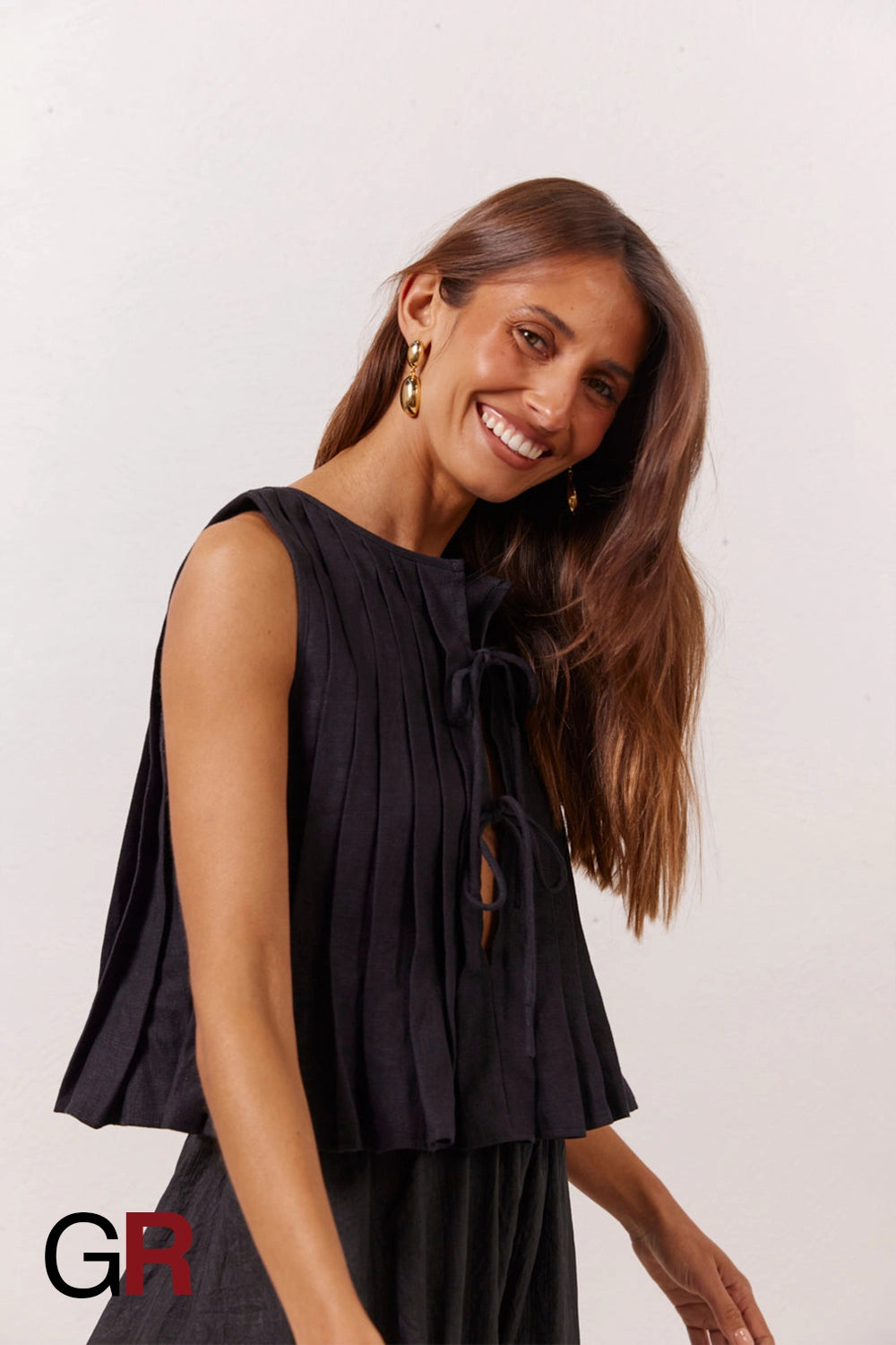 Serene Lace-Up Black Cotton-Linen Shirt - GlamoROZ