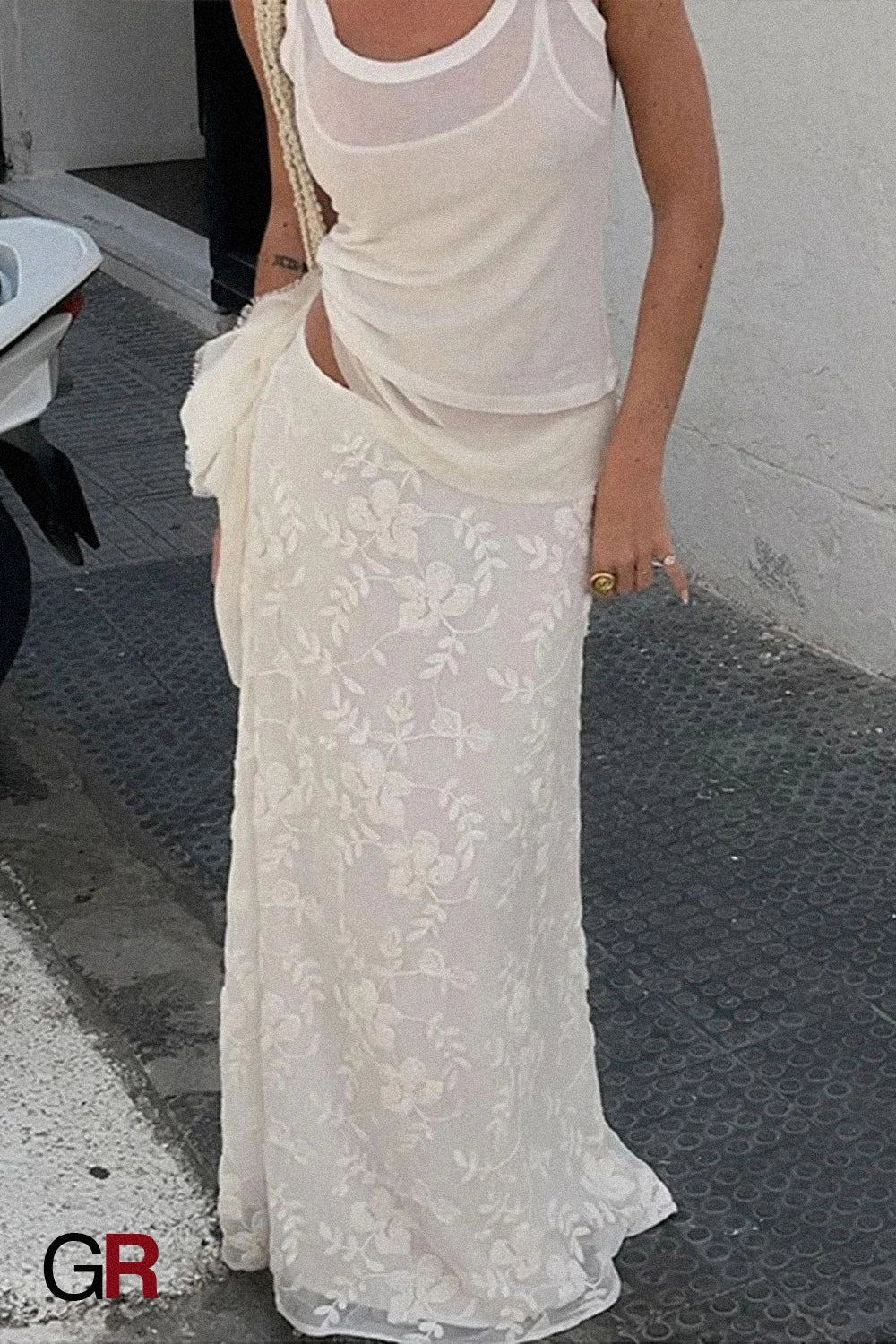Sexy Low Waist Crocheted Flower Fashion Temperament Slim Skirt