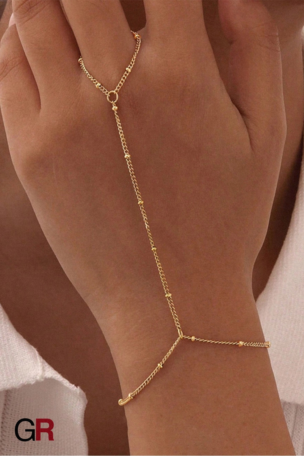 Golden Veil Hand Chain