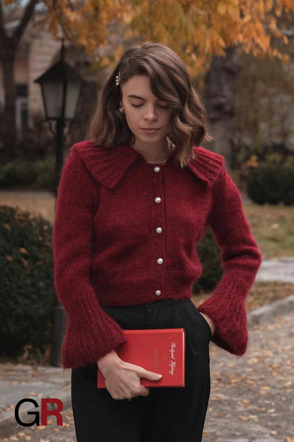 Luxe Short Lapel Bell Sleeve Red Sweater - GlamoROZ