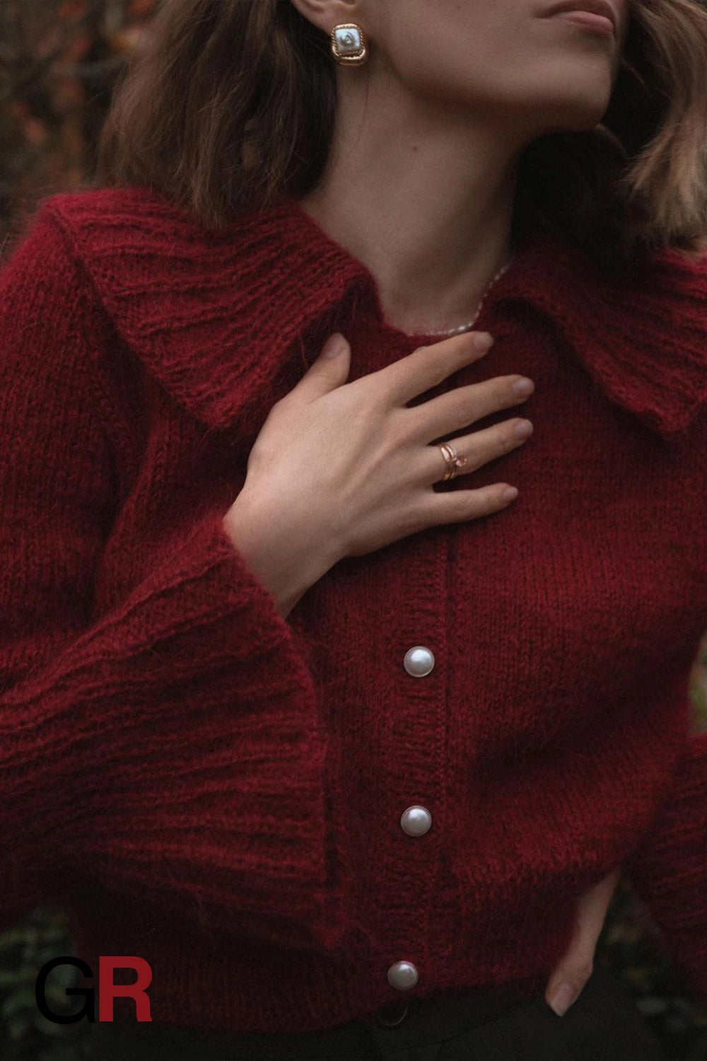 Luxe Short Lapel Bell Sleeve Red Sweater - GlamoROZ