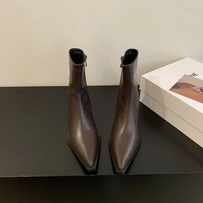 Short Heel High Heels Boots - GlamoROZ