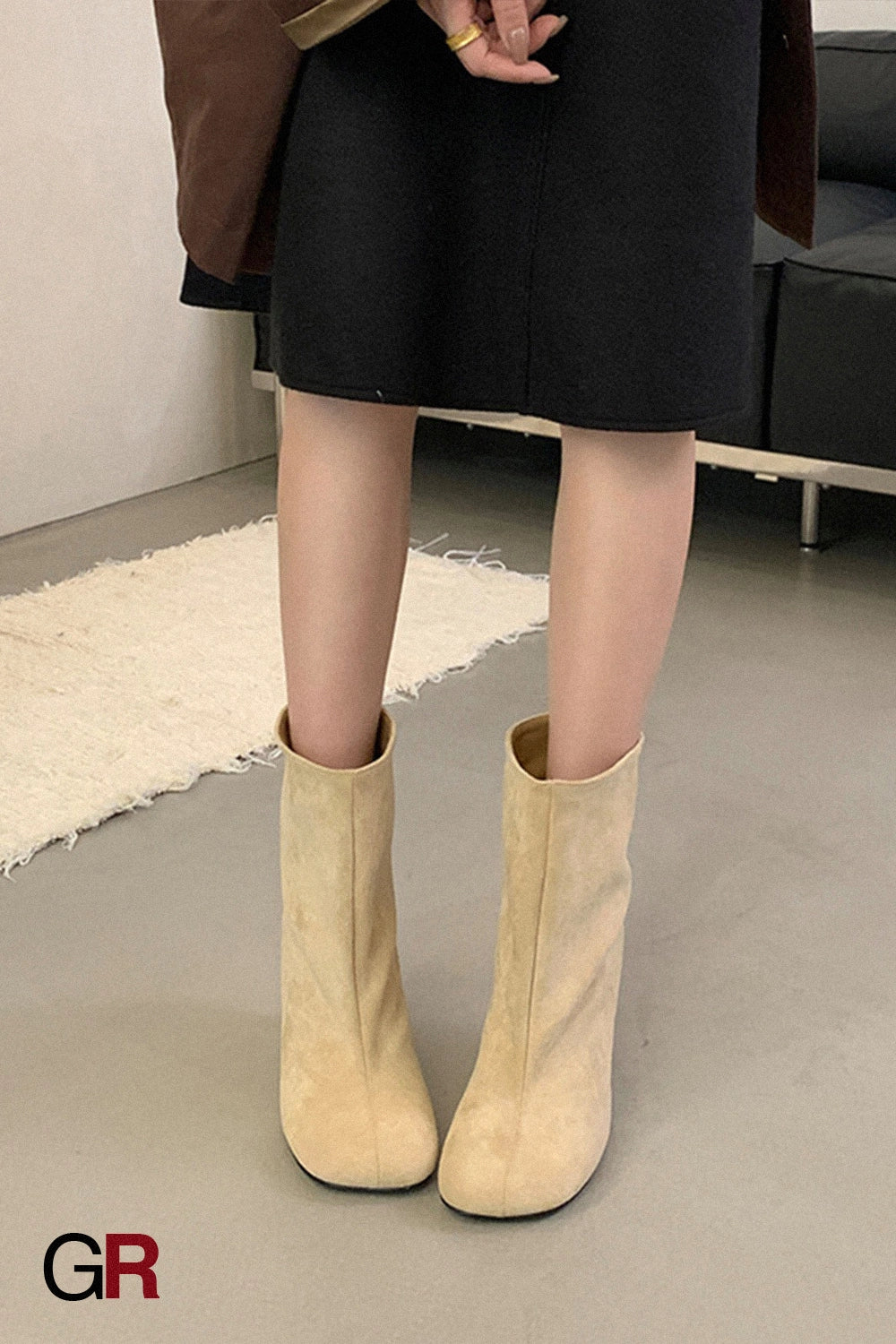 Simple Graceful Round Toe High Heel Booties