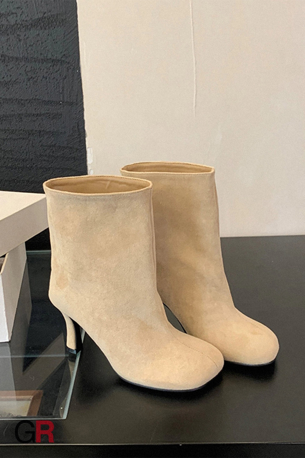 Simple Graceful Round Toe High Heel Booties